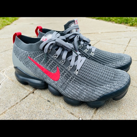 Nike Vapormax - Picture 4 of 8